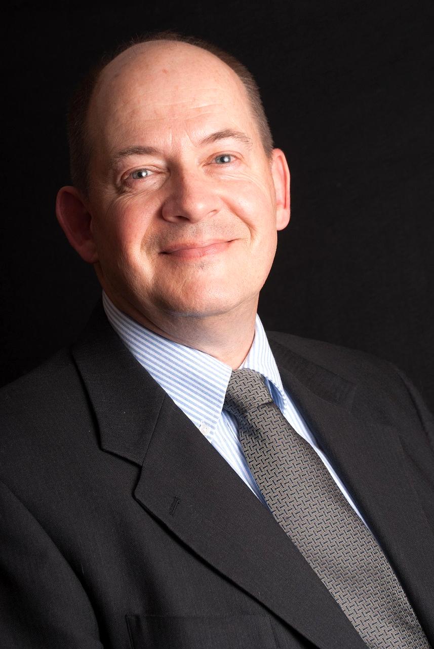 Portrait of Martin Keller, Editor-in-Chief of WirtschaftsEcho